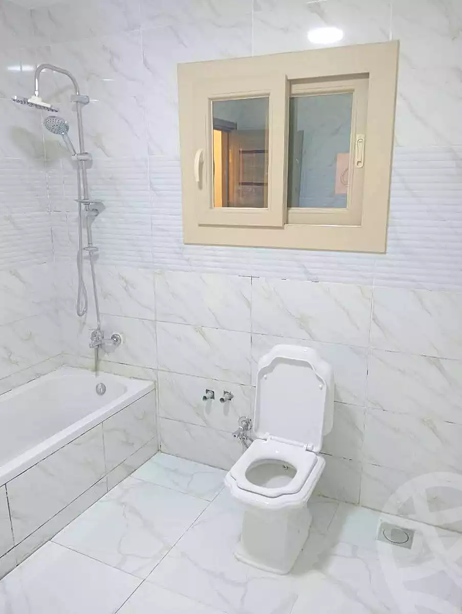 https://aqarmap.com.eg/ar/listing/7112441-for-sale-cairo-el-zaytun-lzytwn-lbhry-salim-al-awal-st