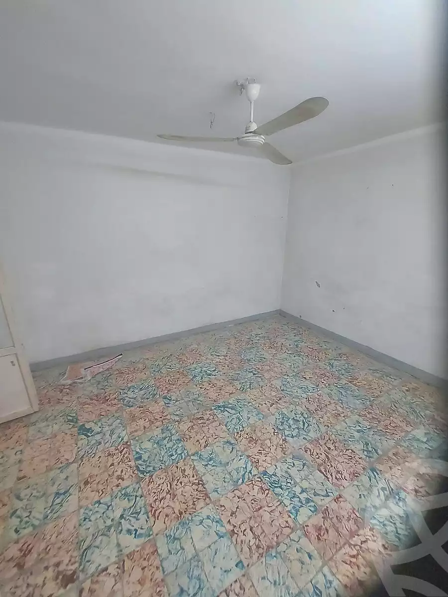 https://aqarmap.com.eg/en/listing/7112692-for-sale-cairo-helwan-sherif-st