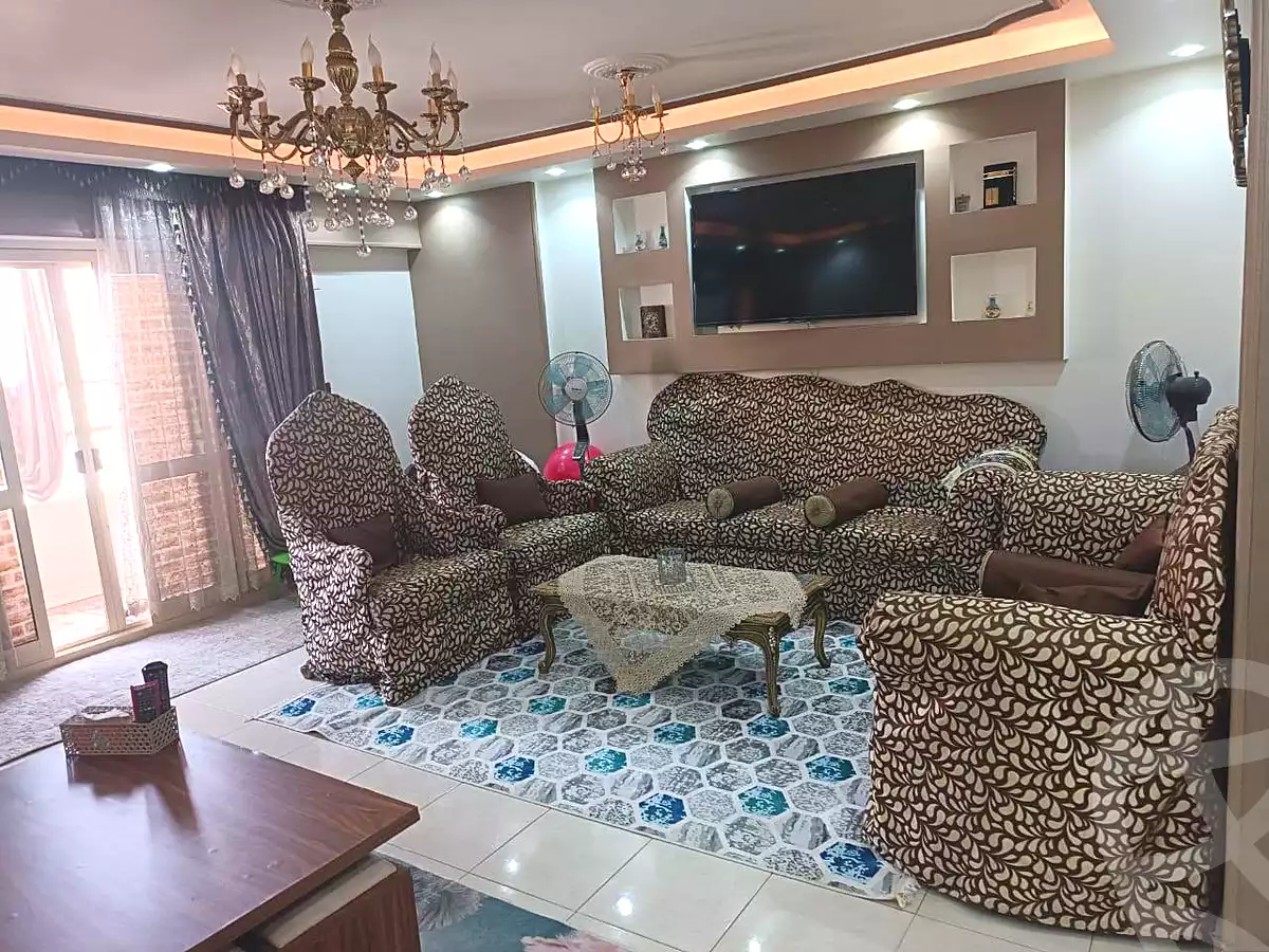https://aqarmap.com.eg/ar/listing/7112829-for-sale-cairo-helwan-helwan-el-sharkeya-zaki-hawas-st
