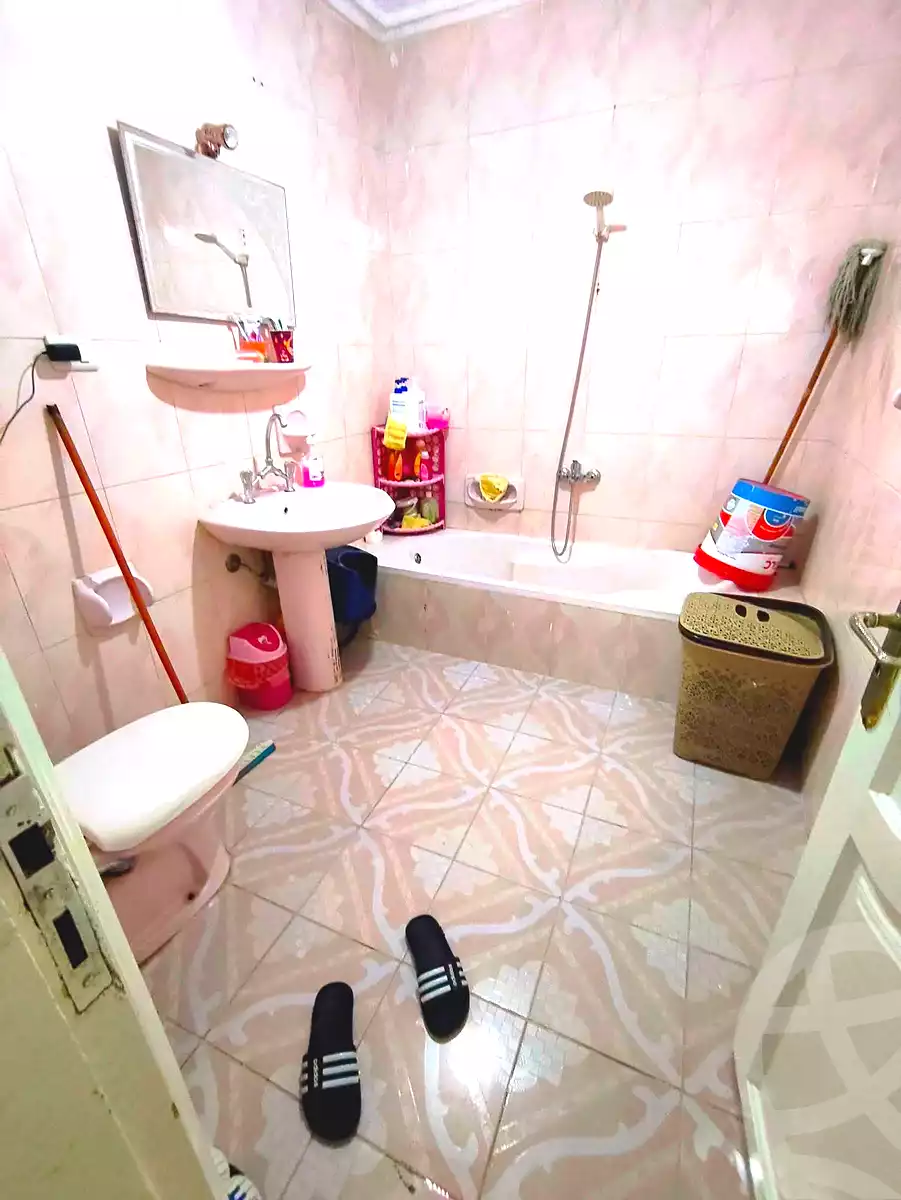 https://aqarmap.com.eg/ar/listing/7112927-for-sale-alexandria-el-asafra-l-sfr-bhry
