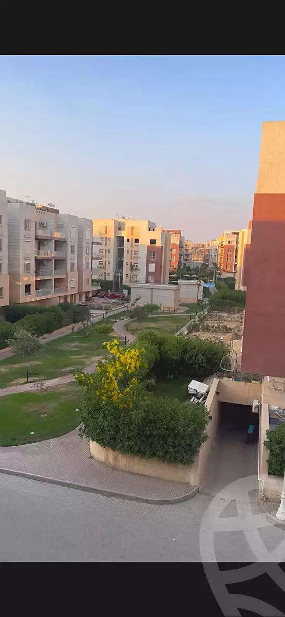 https://aqarmap.com.eg/en/listing/7091728-for-sale-cairo-new-cairo-compounds-brwmynd-ryzydns-wdy-djl-llttwyr