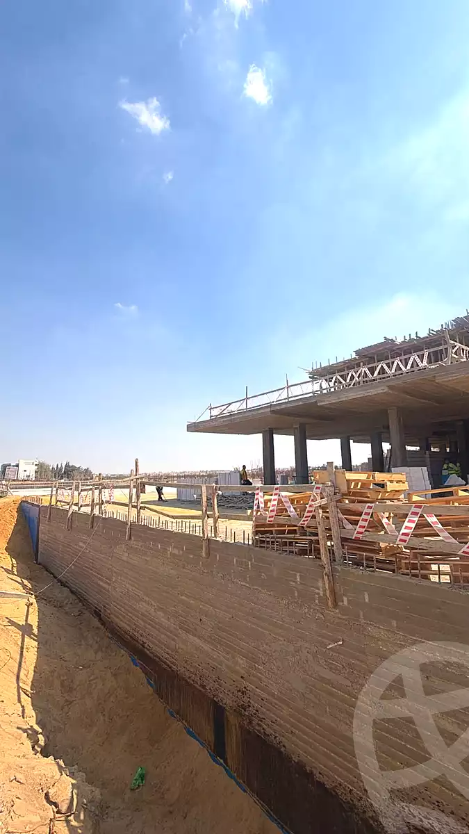 https://aqarmap.com.eg/ar/listing/7113187-for-sale-cairo-el-sheikh-zayed-city-mntq-fr-y-bmdyn-lshykh-zyd
