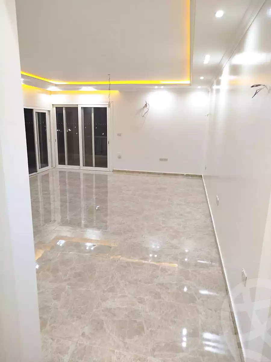 https://aqarmap.com.eg/ar/listing/7113333-for-rent-cairo-new-cairo-compounds-mwntn-fyw-y-syty-mountain-park-mountain-view-icity