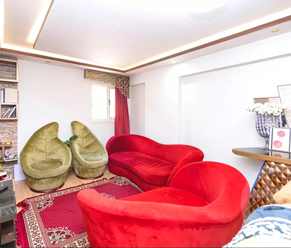 https://aqarmap.com.eg/ar/listing/7113434-for-sale-alexandria-camp-cesar-port-said-street