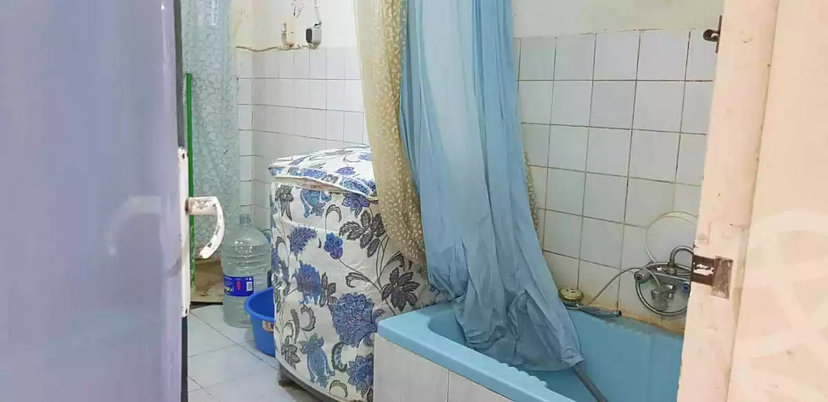 https://aqarmap.com.eg/ar/listing/7113438-for-sale-alexandria-al-agamy-el-hanouvel