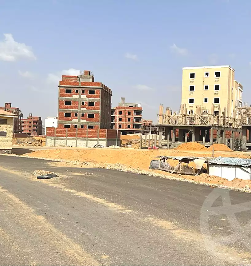 https://aqarmap.com.eg/ar/listing/7113365-for-sale-cairo-new-cairo-bait-el-watan-south-suez-road-el-hay-el-takmely