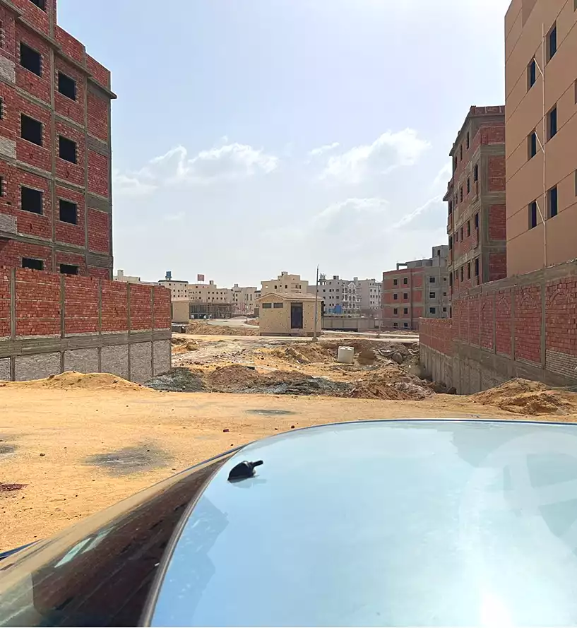 https://aqarmap.com.eg/ar/listing/7113365-for-sale-cairo-new-cairo-bait-el-watan-south-suez-road-el-hay-el-takmely