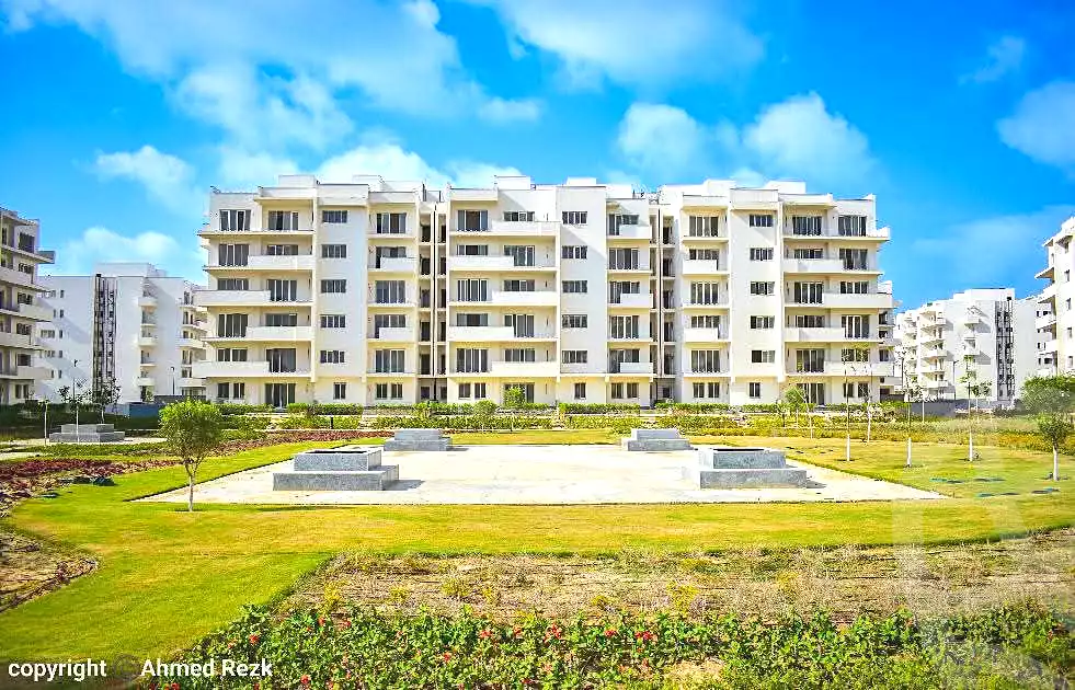 https://aqarmap.com.eg/ar/listing/7113529-for-sale-north-coast-new-alamein-mntj-t-l-lmyn-ljdyd-kmbwnd-mzryn