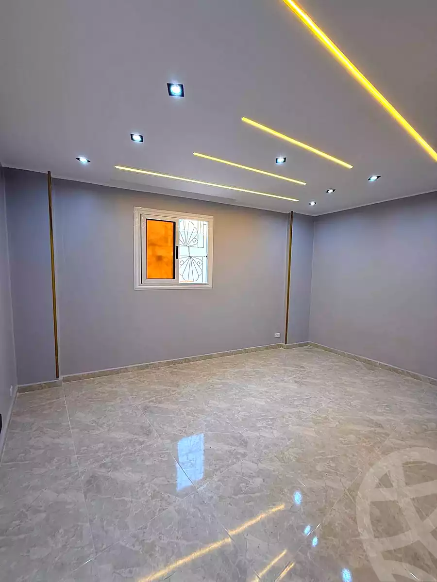 https://aqarmap.com.eg/ar/listing/7113596-for-sale-alexandria-el-asafra-shr-45