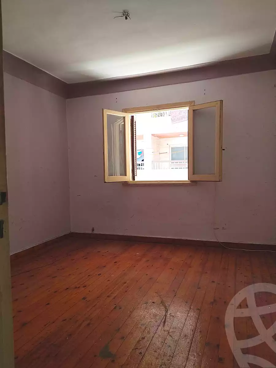 https://aqarmap.com.eg/ar/listing/7113779-for-rent-alexandria-sydy-bshr-sydy-bshr-bhry-shr-mhmwd-l-yswy