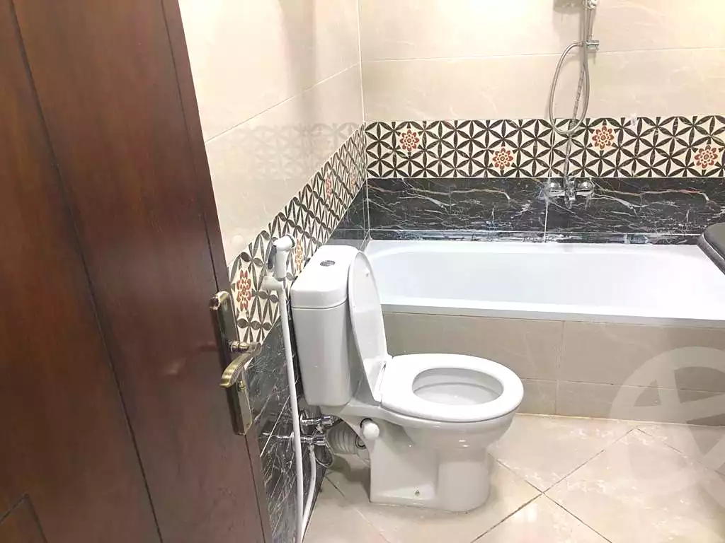https://aqarmap.com.eg/en/listing/7113979-for-rent-cairo-heliopolis-sheraton-sayed-zakaria-st