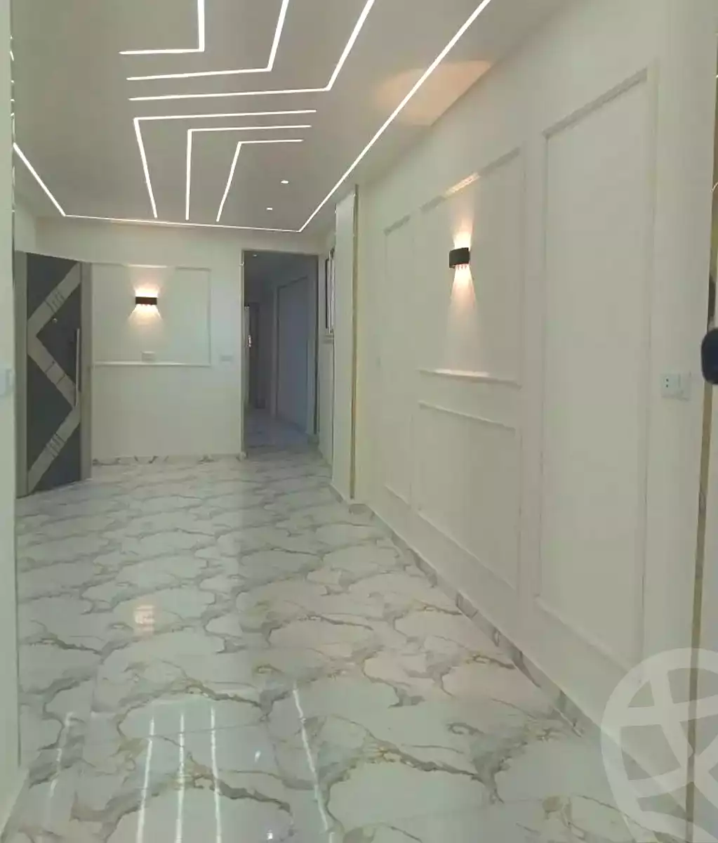 https://aqarmap.com.eg/ar/listing/7114334-for-sale-alexandria-sydy-bshr-sydy-bshr-bhry