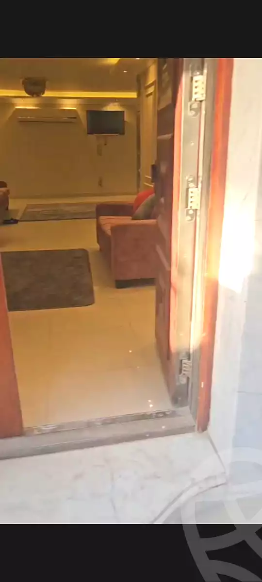 https://aqarmap.com.eg/ar/listing/7114380-for-sale-cairo-hadayek-el-ahram-area-f