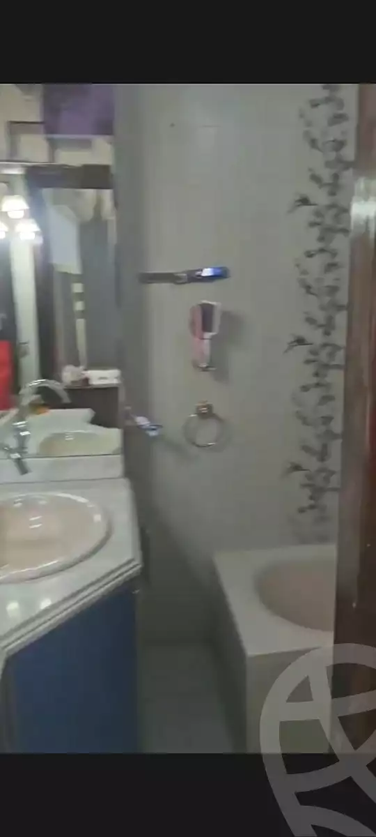 https://aqarmap.com.eg/ar/listing/7114380-for-sale-cairo-hadayek-el-ahram-area-f
