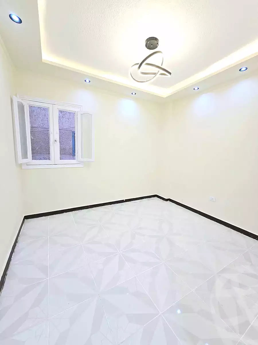 https://aqarmap.com.eg/ar/listing/7114382-for-sale-alexandria-al-agamy-shataa-el-nakheel