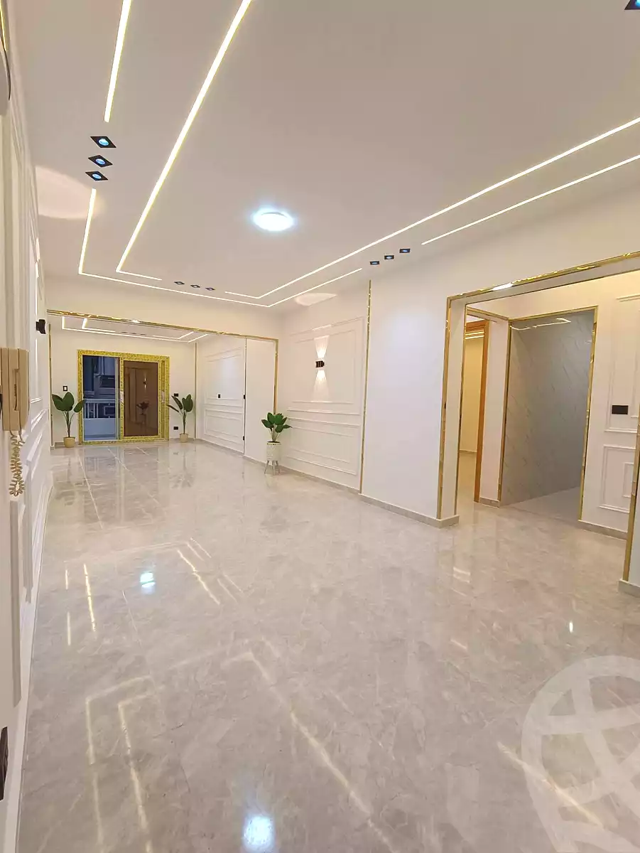 https://aqarmap.com.eg/en/listing/7114854-for-sale-alexandria-el-asafra-l-sfr-bhry