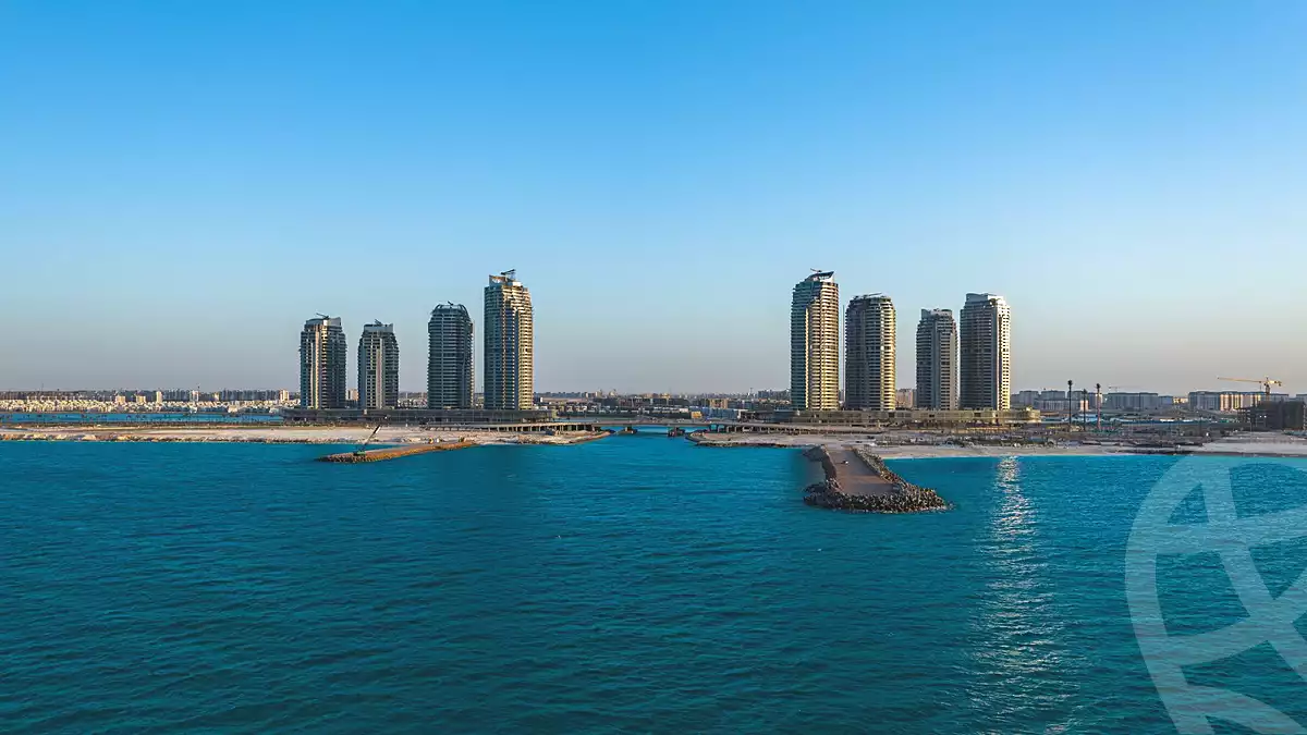 https://aqarmap.com.eg/ar/listing/7114930-for-sale-north-coast-new-alamein-mntj-t-l-lmyn-ljdyd-beachfront-tower-city-edge