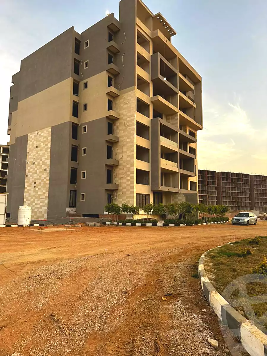https://aqarmap.com.eg/ar/listing/7114986-for-sale-cairo-new-administrative-capital-r8-moraya-edge-stone