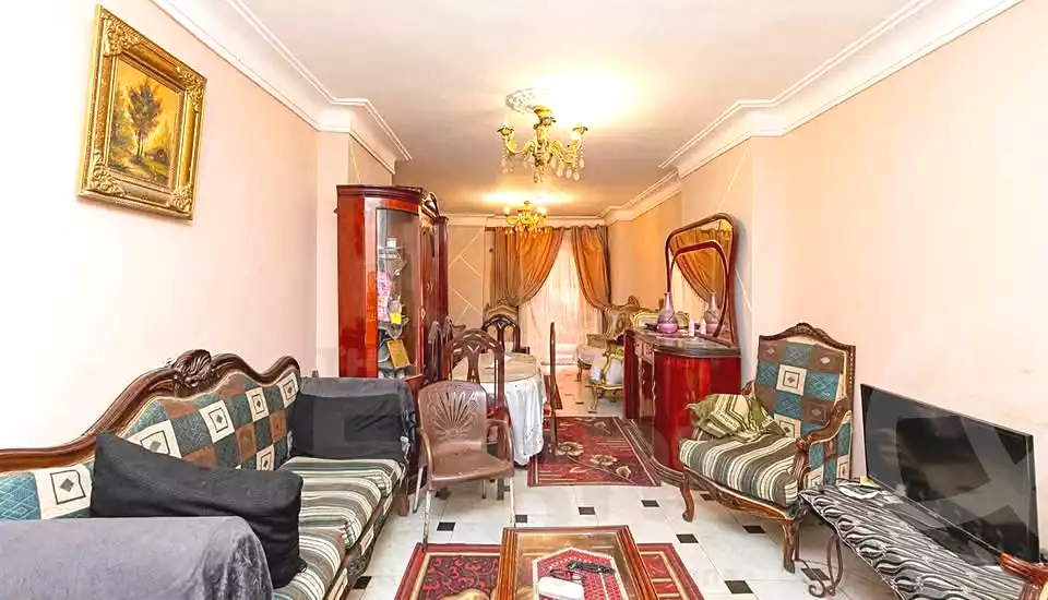 https://aqarmap.com.eg/en/listing/7115048-for-sale-alexandria-ganaklis