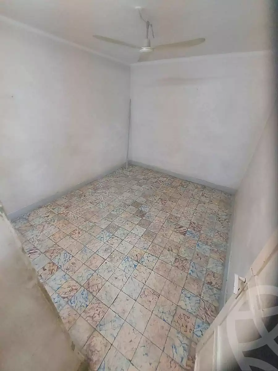 https://aqarmap.com.eg/ar/listing/7115130-for-sale-cairo-helwan-sherif-st