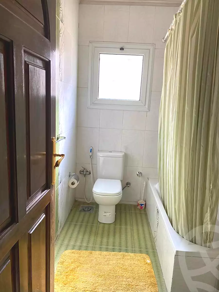 https://aqarmap.com.eg/ar/listing/7115191-for-sale-cairo-new-cairo-el-ahyaa-fourth-neighborhood-street-1