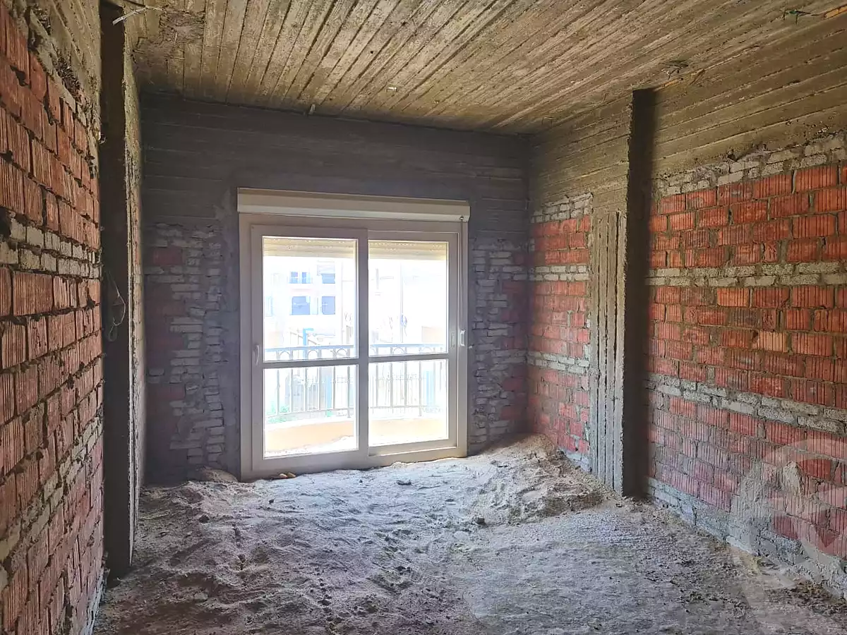 https://aqarmap.com.eg/ar/listing/7115541-for-sale-cairo-new-cairo-compounds-el-patio-oro
