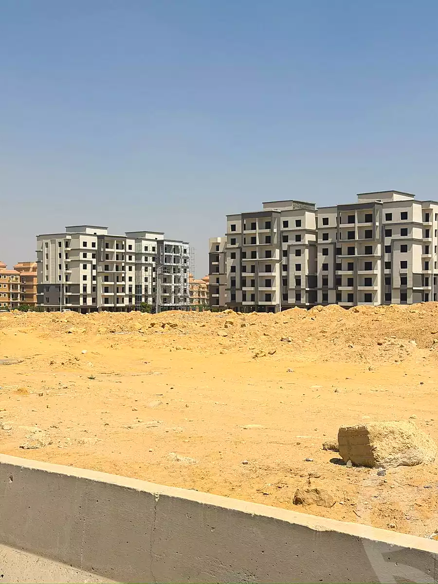 https://aqarmap.com.eg/ar/listing/7115535-for-sale-cairo-el-shorouk-compounds-mayan-compound-stm