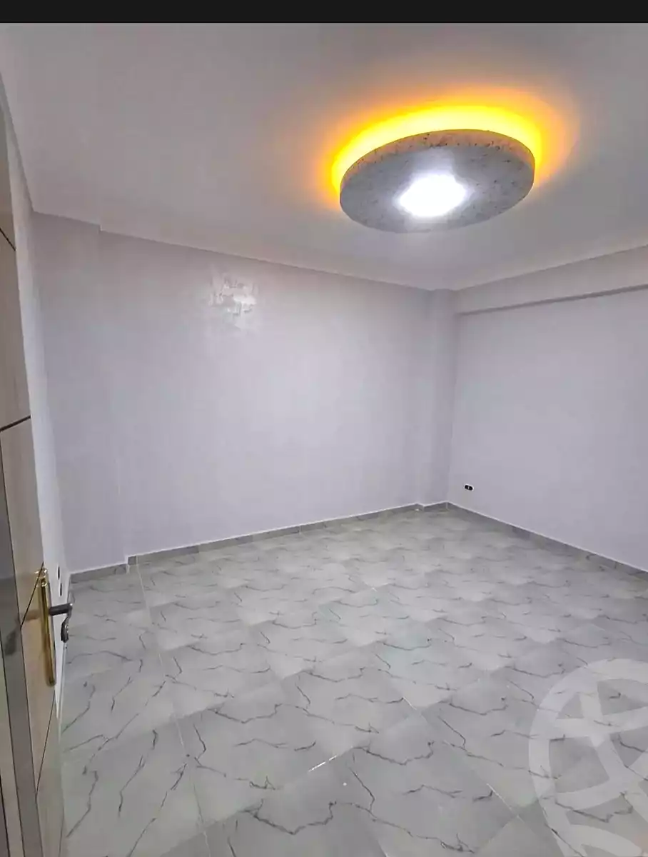 https://aqarmap.com.eg/ar/listing/7115546-for-sale-alexandria-lsywf-el-falki