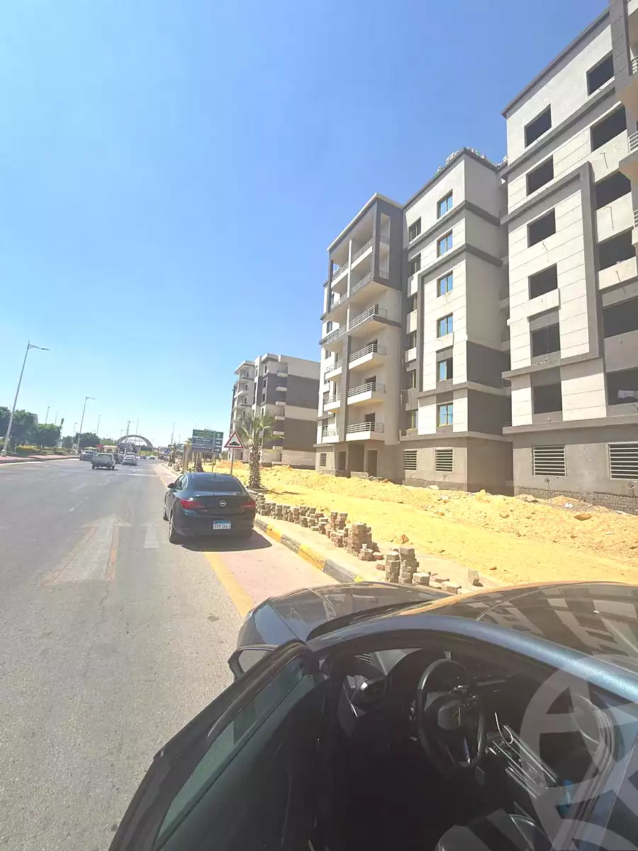 https://aqarmap.com.eg/ar/listing/7115530-for-sale-cairo-el-shorouk-compounds-mayan-compound-stm