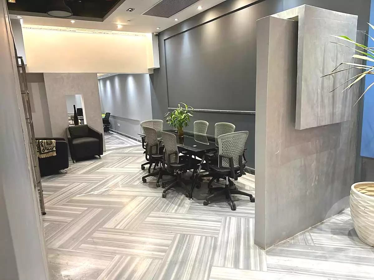https://aqarmap.com.eg/ar/listing/7115610-for-sale-cairo-new-administrative-capital-r7-kmbwnd-bwk-mstr-byldr-jrwb