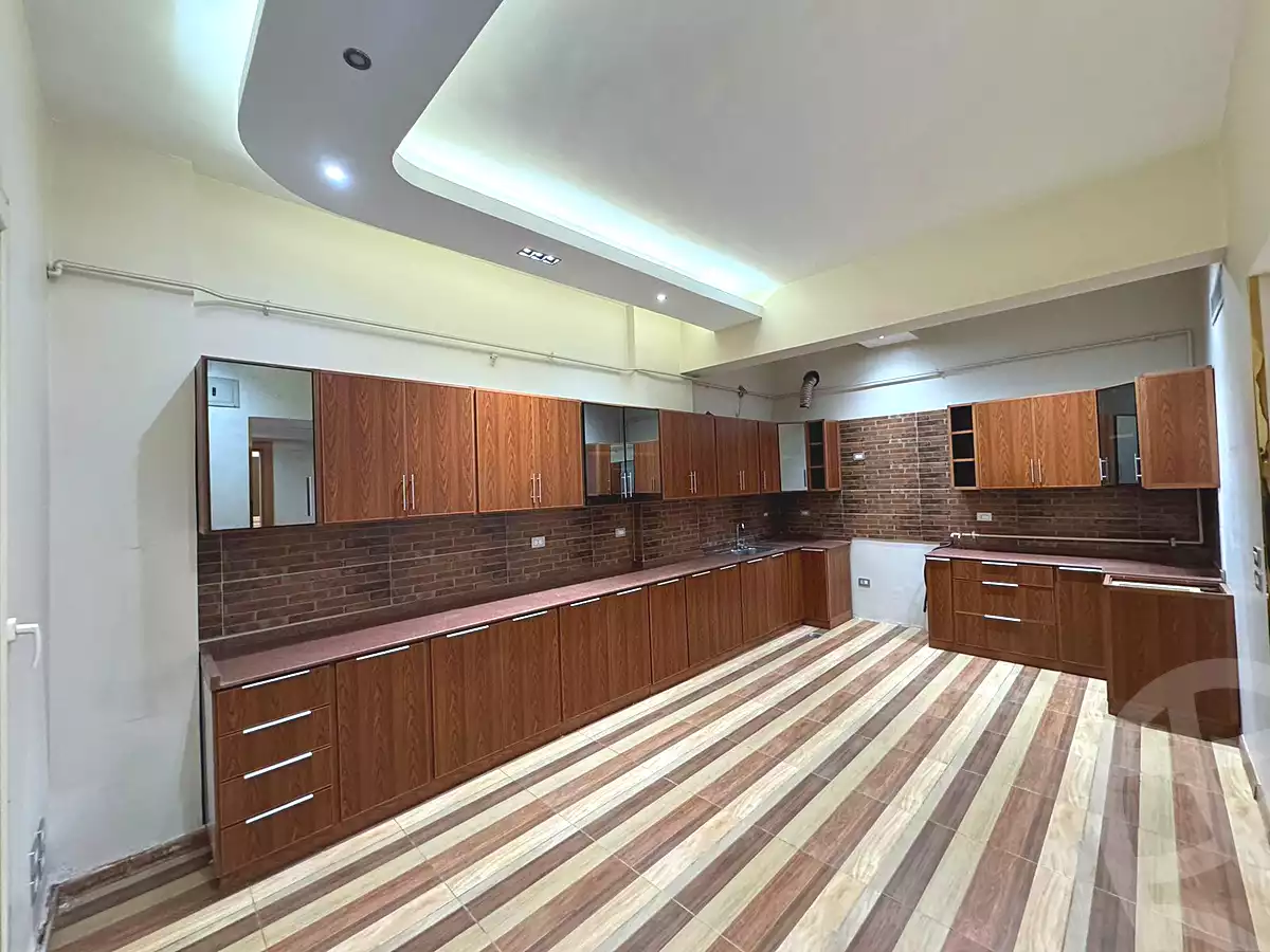 https://aqarmap.com.eg/ar/listing/7115664-for-sale-cairo-new-cairo-ganob-el-akadamiya-south-academy-z