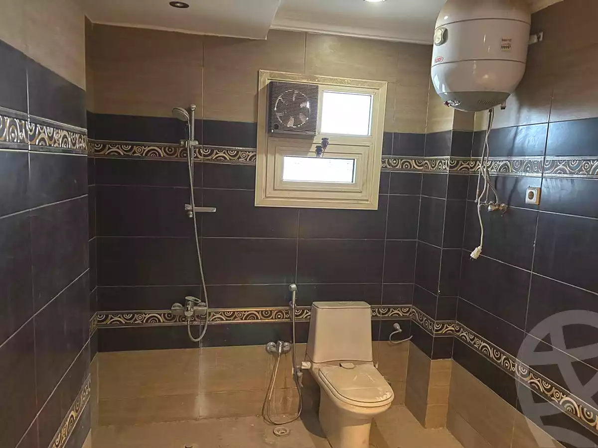 https://aqarmap.com.eg/ar/listing/7115678-for-sale-cairo-new-cairo-ganob-el-akadamiya-south-academy-g-sedki-suliman-st