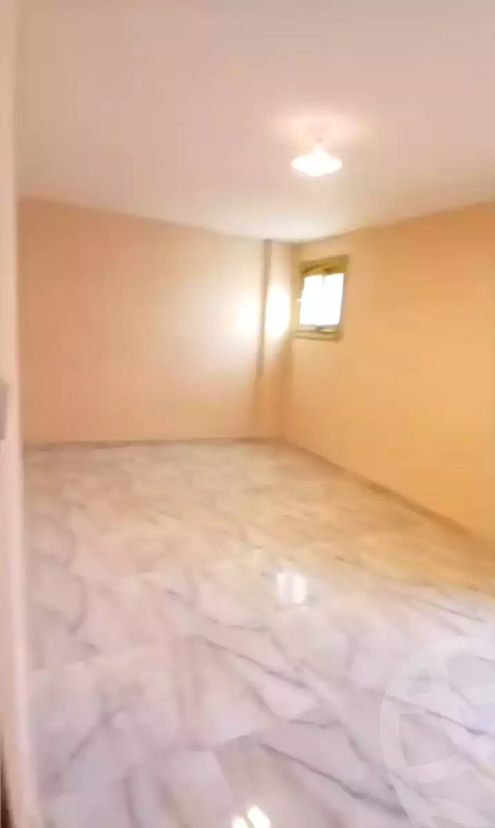 https://aqarmap.com.eg/ar/listing/7115725-for-rent-alexandria-al-agamy-lbytsh