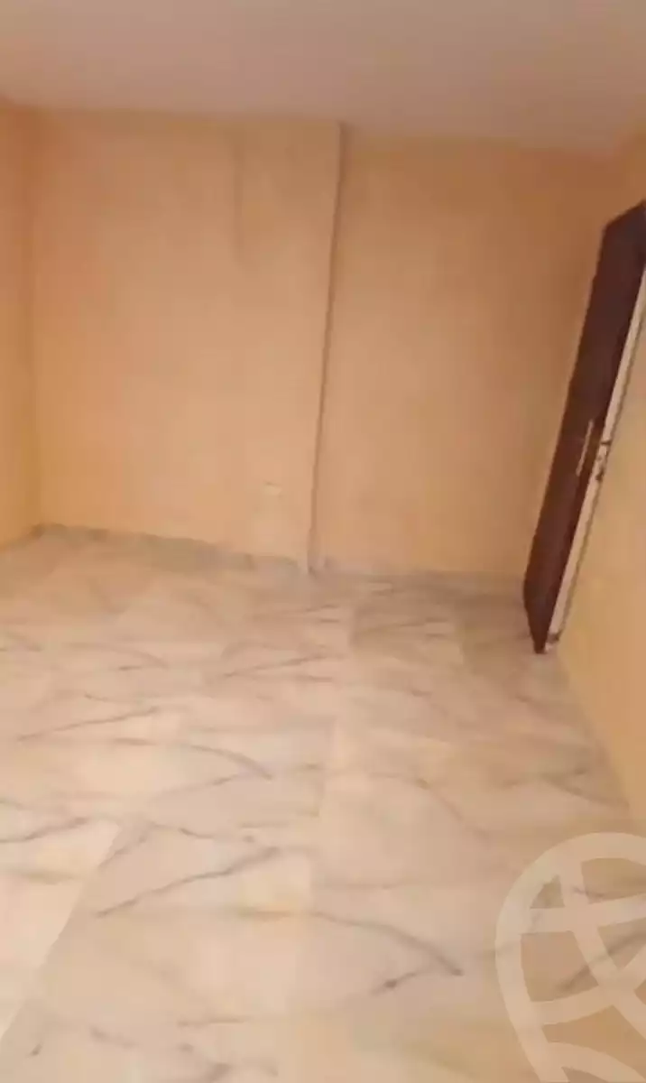 https://aqarmap.com.eg/ar/listing/7115725-for-rent-alexandria-al-agamy-lbytsh