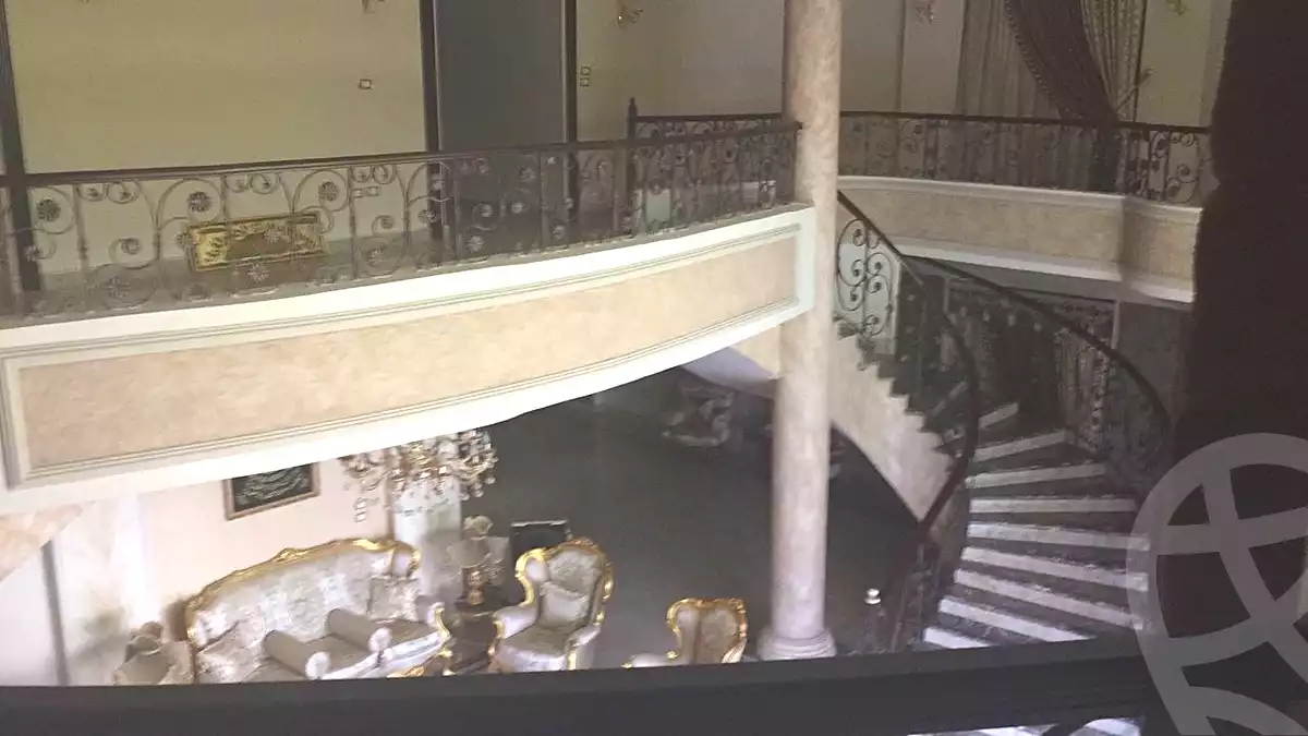 https://aqarmap.com.eg/ar/listing/7115835-for-sale-cairo-new-cairo-ganob-el-akadamiya-south-academy-d-khaled-ibn-el-waleed-st