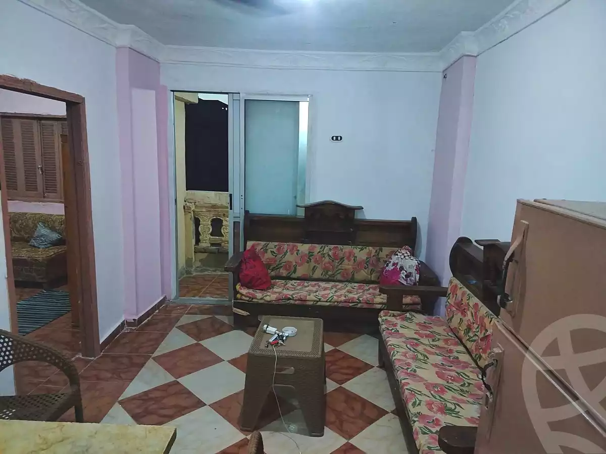 https://aqarmap.com.eg/ar/listing/7115869-for-rent-alexandria-al-agamy-el-hanouvel-el-zahraa-city-st