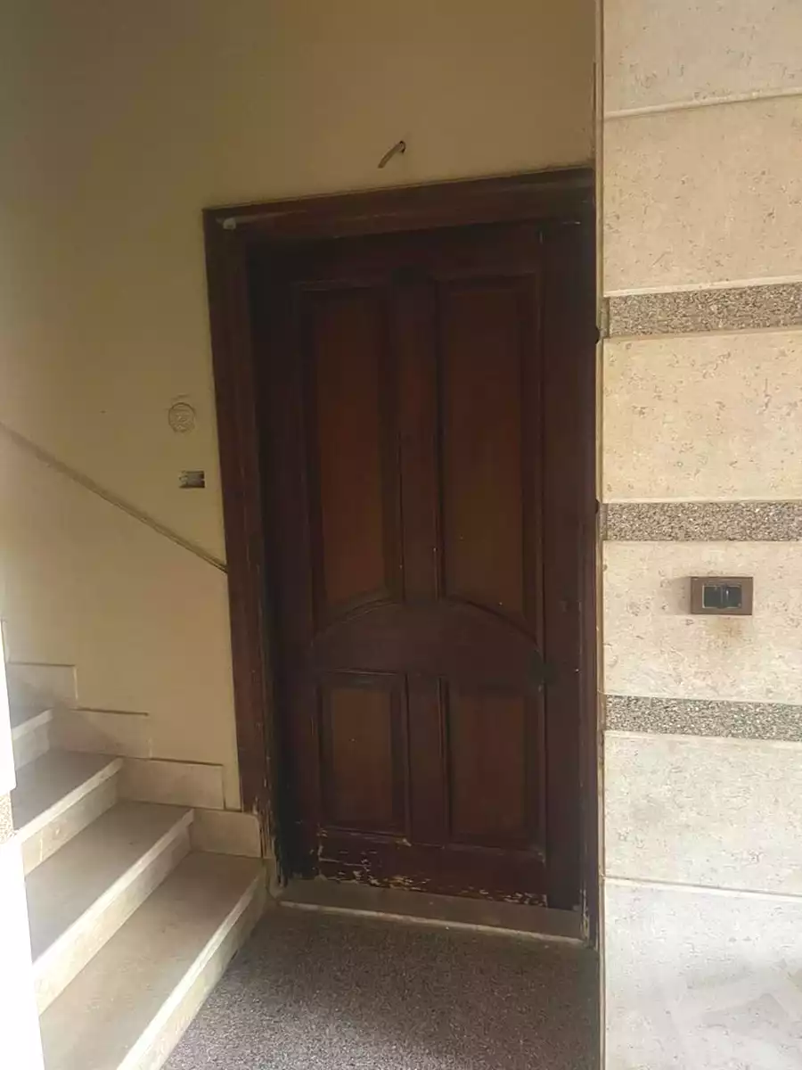 https://aqarmap.com.eg/ar/listing/7115878-for-sale-cairo-new-cairo-ganob-el-akadamiya-south-academy-b-taha-hussein-st