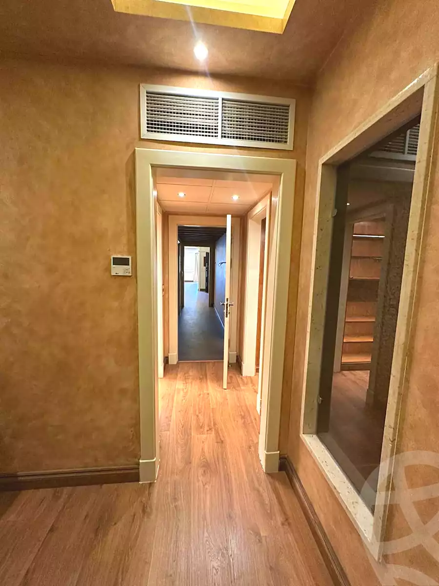 https://aqarmap.com.eg/ar/listing/7115895-for-sale-cairo-new-cairo-ganob-el-akadamiya-south-academy-d-khaled-ibn-el-waleed-st
