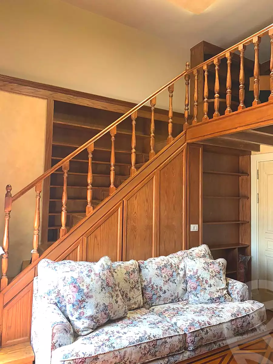 https://aqarmap.com.eg/ar/listing/7115895-for-sale-cairo-new-cairo-ganob-el-akadamiya-south-academy-d-khaled-ibn-el-waleed-st