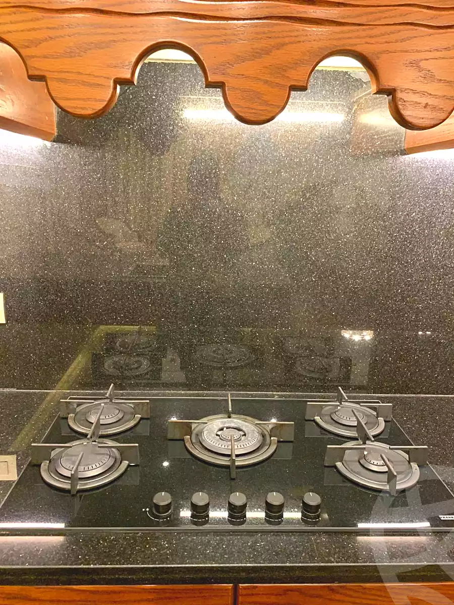 https://aqarmap.com.eg/ar/listing/7115895-for-sale-cairo-new-cairo-ganob-el-akadamiya-south-academy-d-khaled-ibn-el-waleed-st