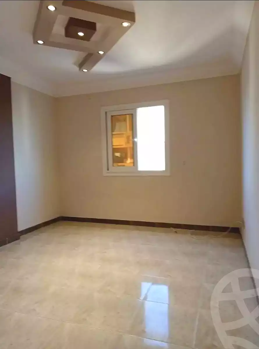 https://aqarmap.com.eg/en/listing/7115959-for-sale-alexandria-sydy-bshr-sydy-bshr-bhry-khalil-hamada-st