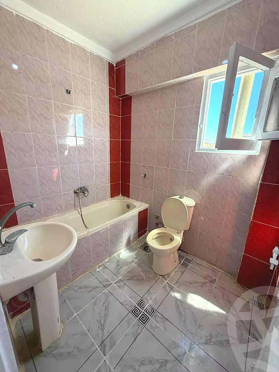 https://aqarmap.com.eg/ar/listing/7116016-for-sale-alexandria-al-agamy-shataa-el-nakheel
