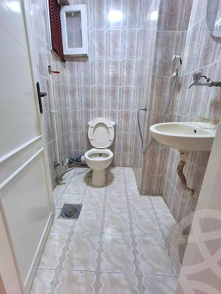 https://aqarmap.com.eg/ar/listing/7116025-for-sale-alexandria-al-agamy-shataa-el-nakheel