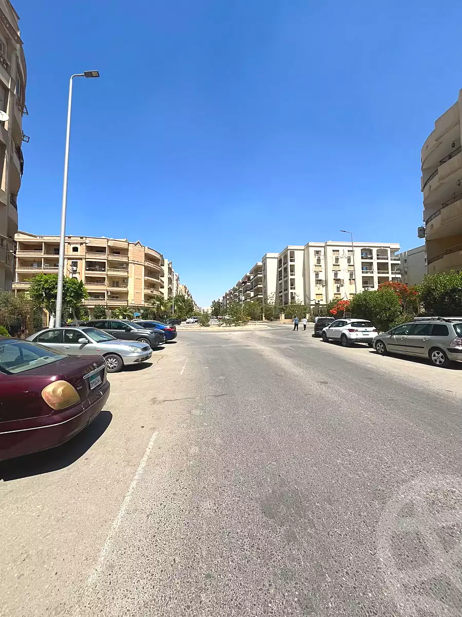https://aqarmap.com.eg/ar/listing/7116092-for-sale-cairo-new-cairo-el-narges-el-narges-omarat-abdallah-el-nadim-st