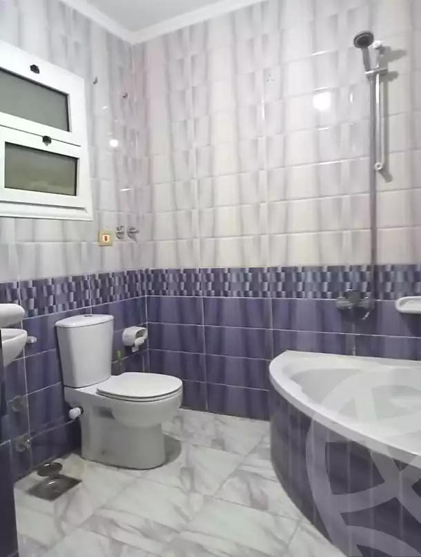 https://aqarmap.com.eg/en/listing/7116267-for-sale-alexandria-sydy-bshr-sydy-bshr-bhry-khalil-hamada-st