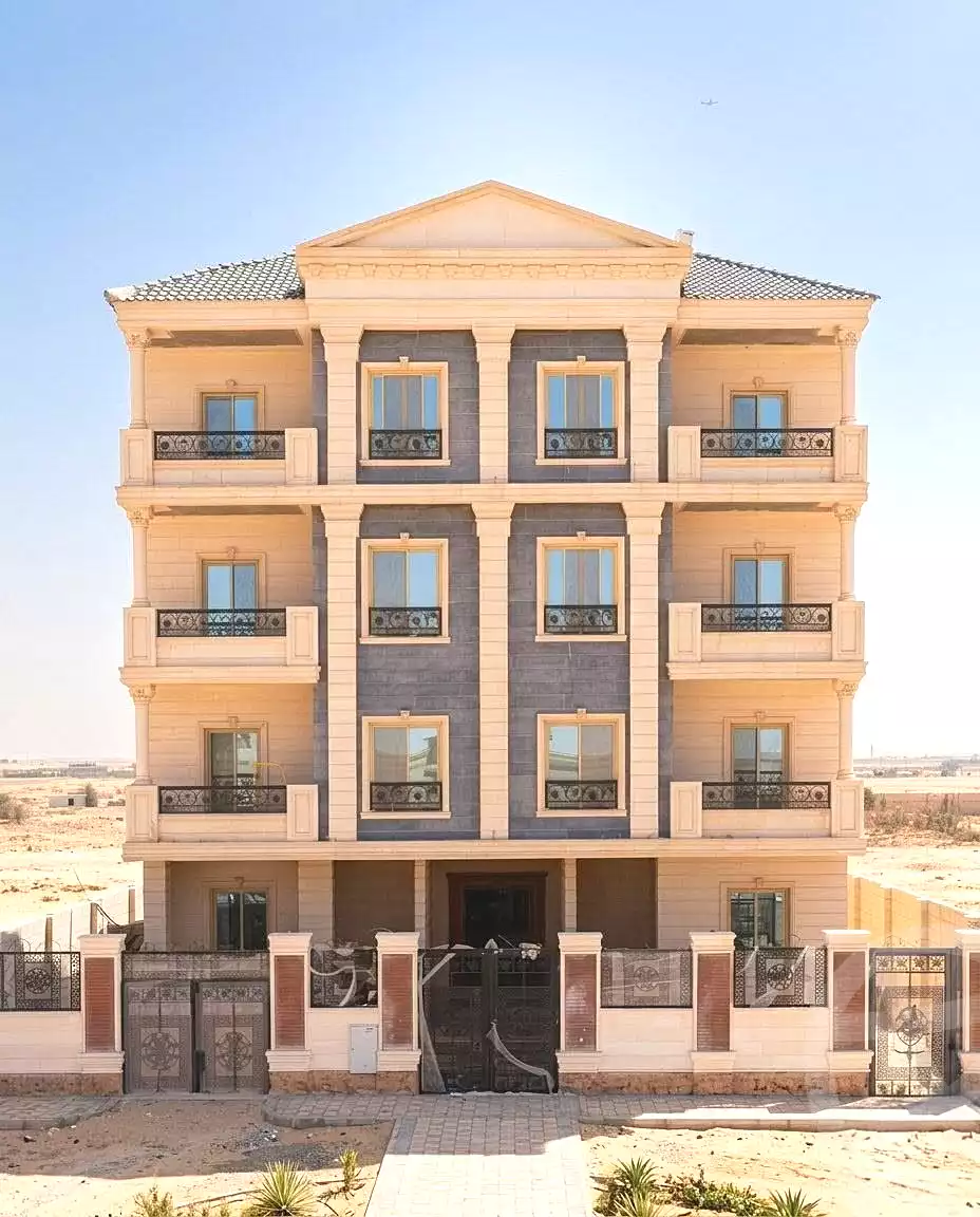 https://aqarmap.com.eg/ar/listing/7116312-for-sale-cairo-al-oubour-l-bwr-ljdyd-byt-lwtn