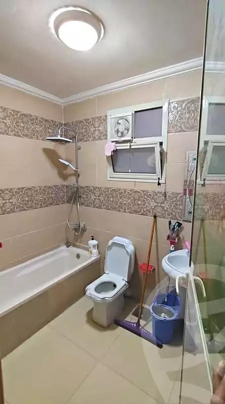 https://aqarmap.com.eg/en/listing/7116428-for-sale-alexandria-al-agamy-lbytsh-saad-zaghloul-st