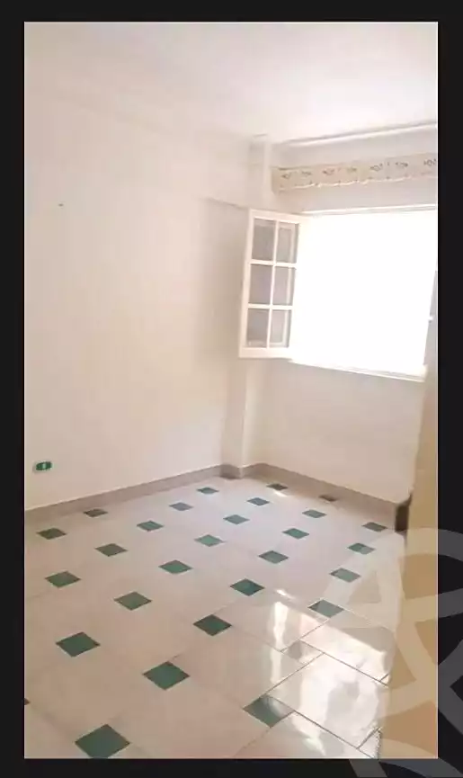 https://aqarmap.com.eg/en/listing/7116486-for-rent-alexandria-al-agamy-el-hanouvel