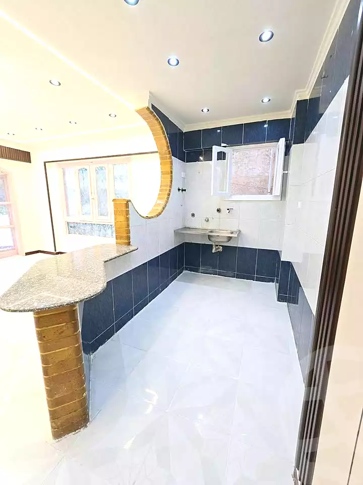 https://aqarmap.com.eg/en/listing/7116501-for-sale-alexandria-al-agamy-shataa-el-nakheel