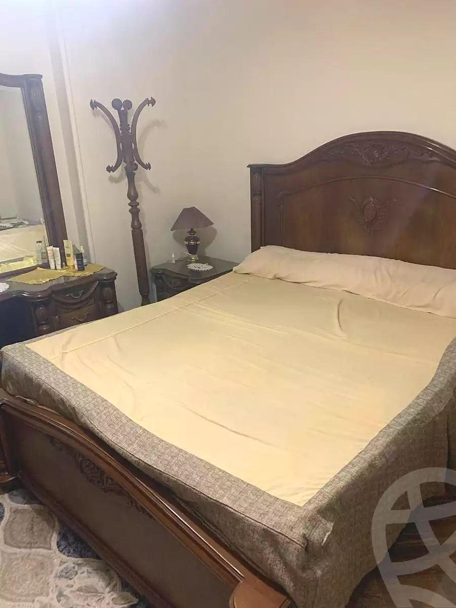 https://aqarmap.com.eg/ar/listing/7116598-for-sale-cairo-el-haram-el-msaha